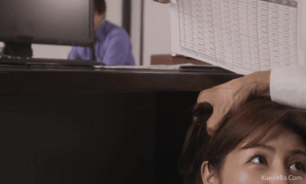 你也不想让你老公被辞退吧 老公在旁 堕落人妻与上司的背德游戏