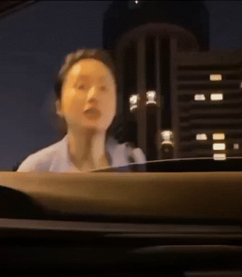 气质姐姐街头随机接客 讲话感觉很知性 车上家里价格差不少