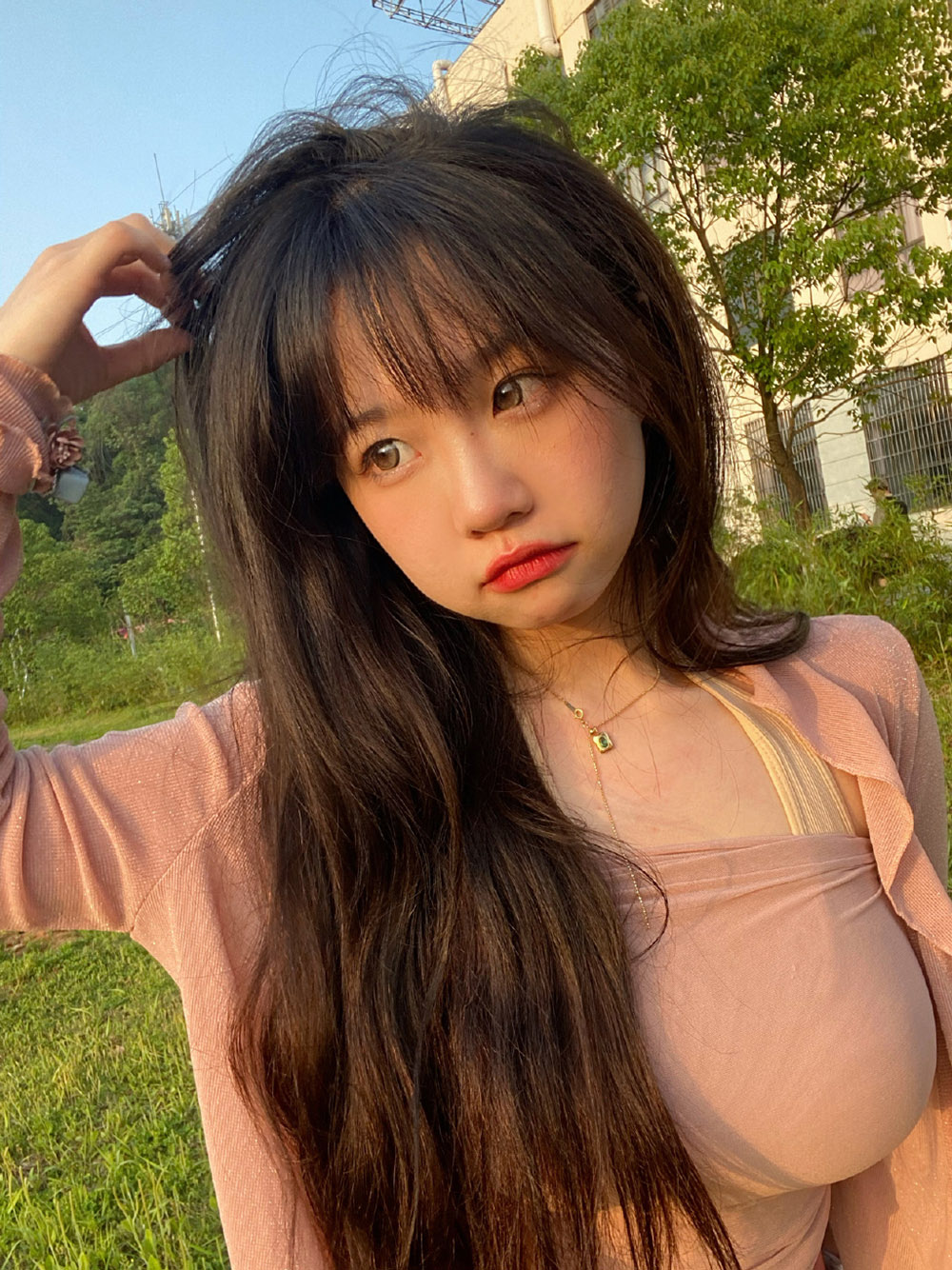 妹子图第6期 我有个学姐叫有容