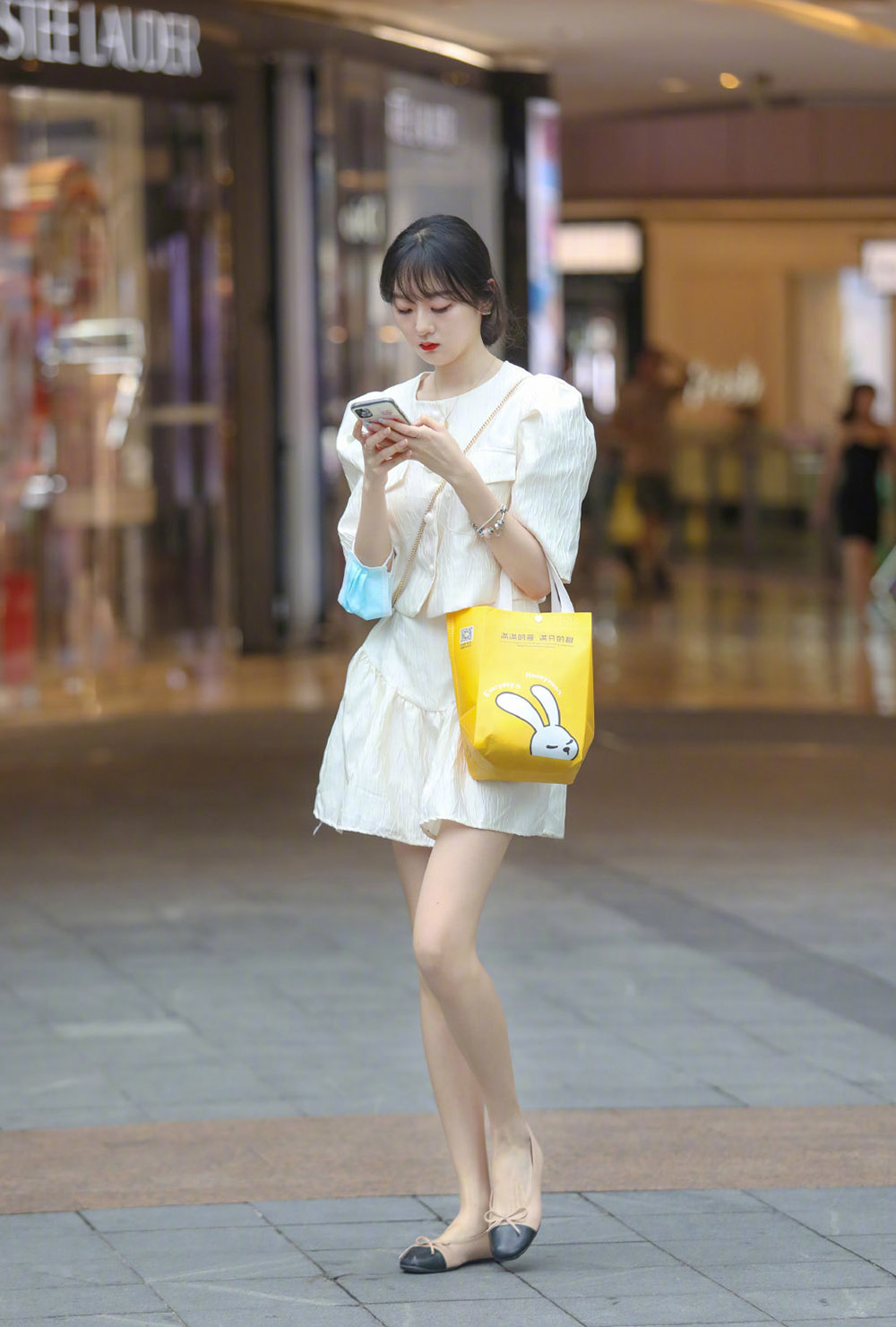 妹子图第7期 这个身材绝绝子