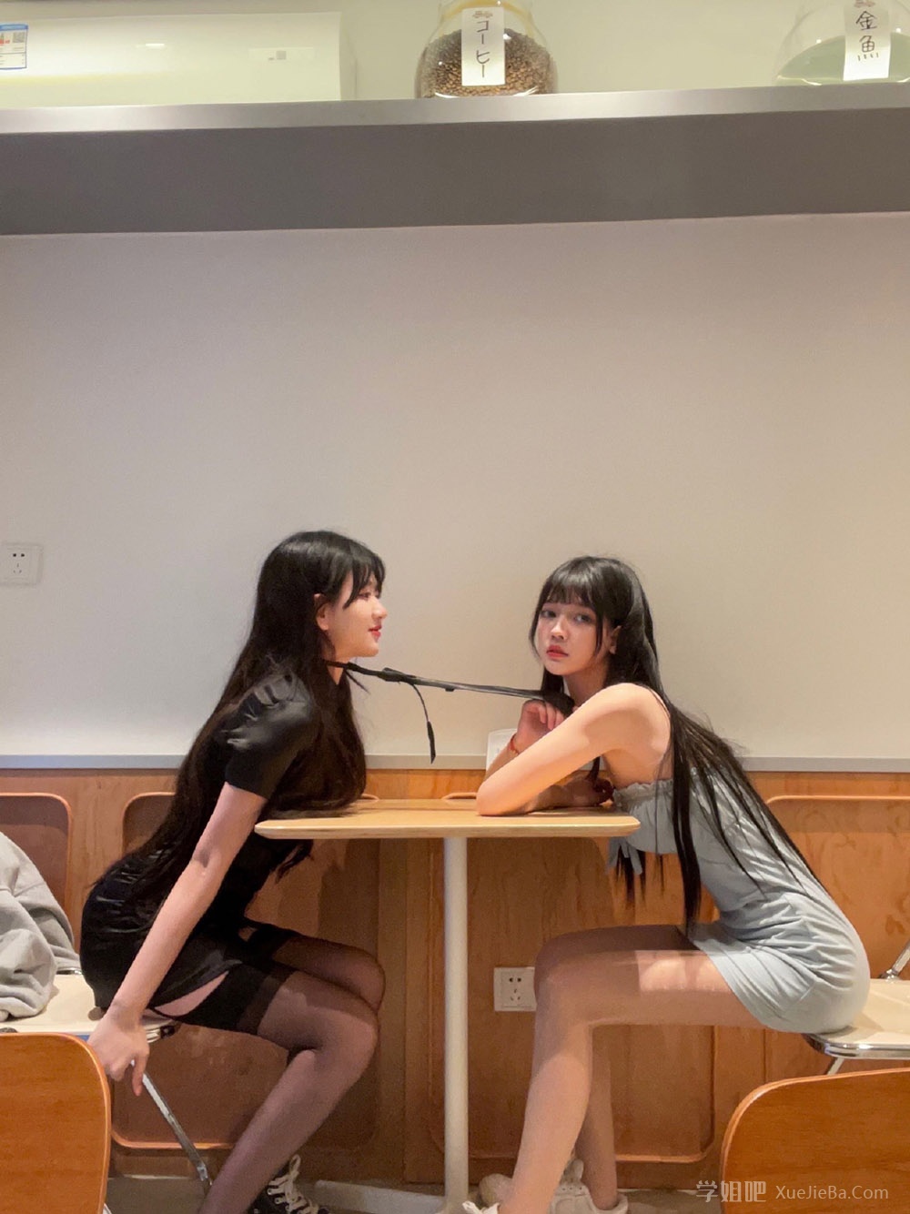 妹子图第13期 下次见面就该穿长袖了吧