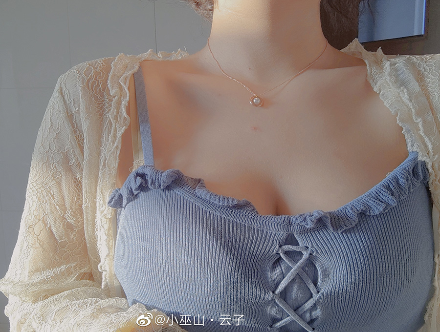 神奇的微博民间大赛 [更新第二届美腿大赛第四场]
