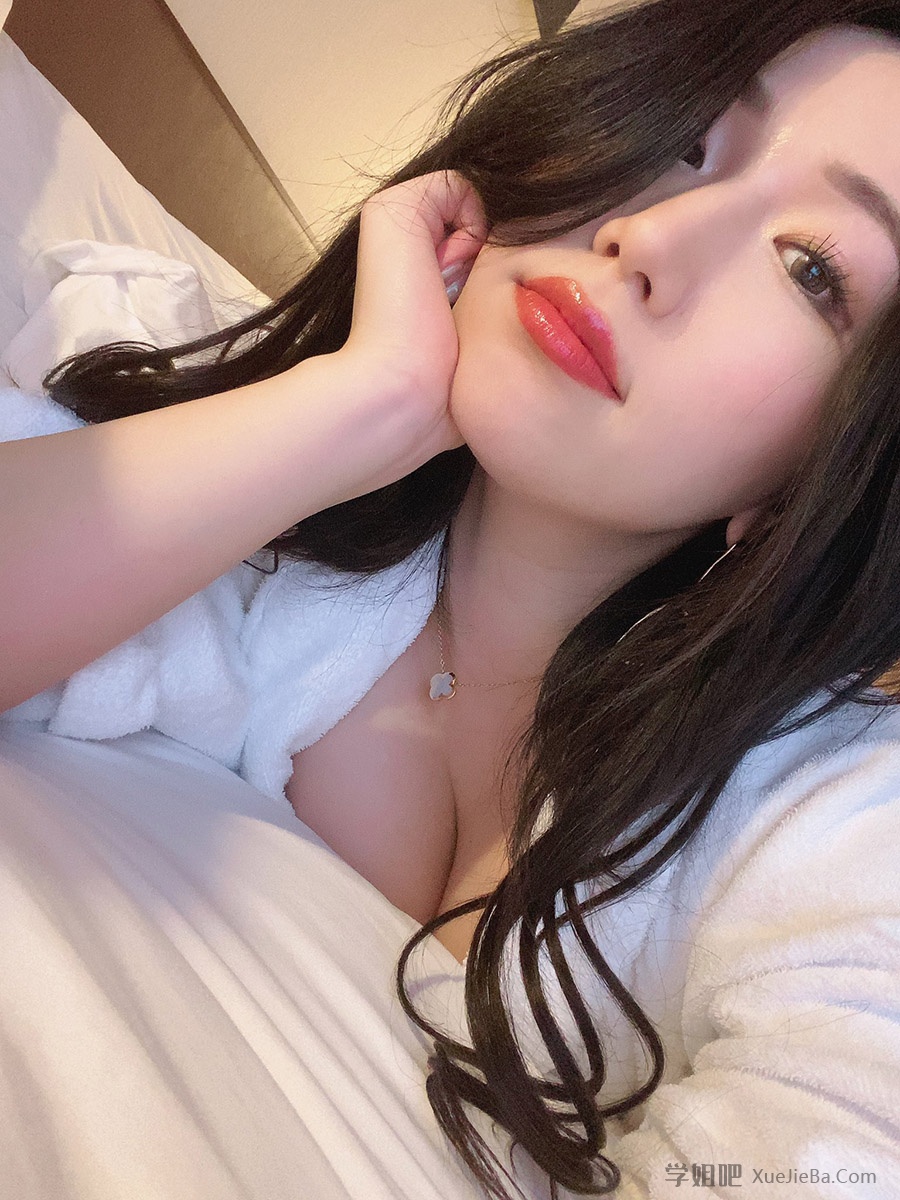 一起来听歌 被拍片耽误的女歌手 佐山爱