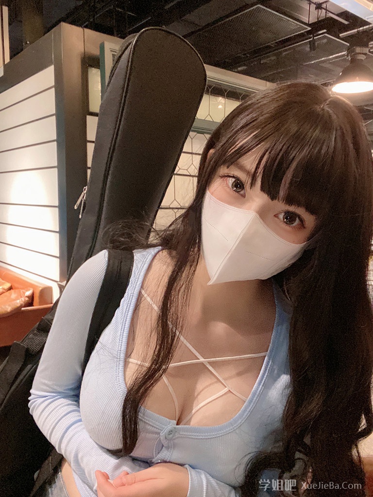 推特画师@hitomio拾六「吉他妹妹」COS图包下载 来自@carrot-蘿蔔仔