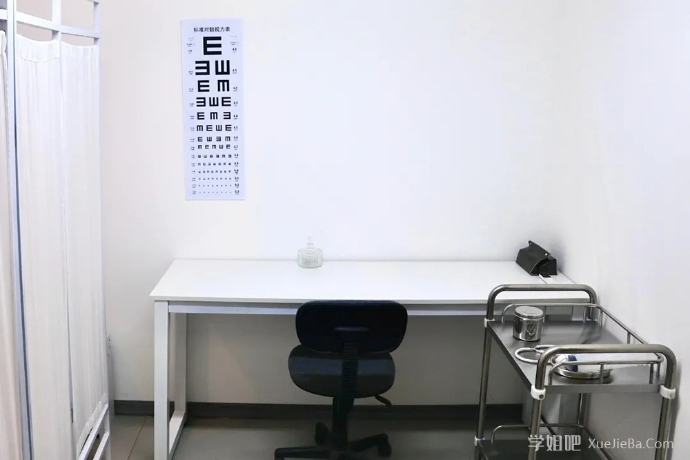 成都Playbox情侣民宿 你想要的场景这里都有