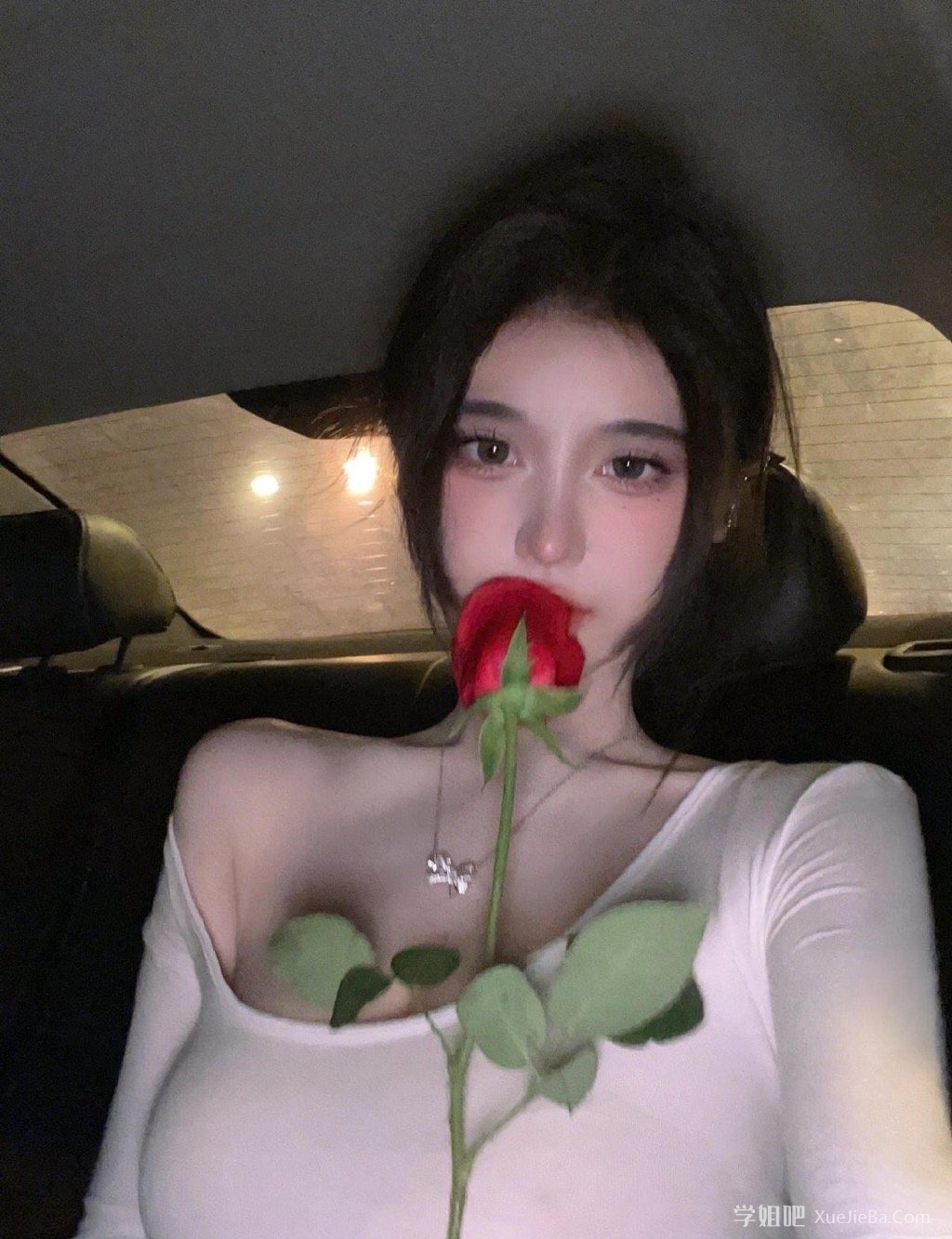 妹子图第28期 秋光明媚 附图包下载