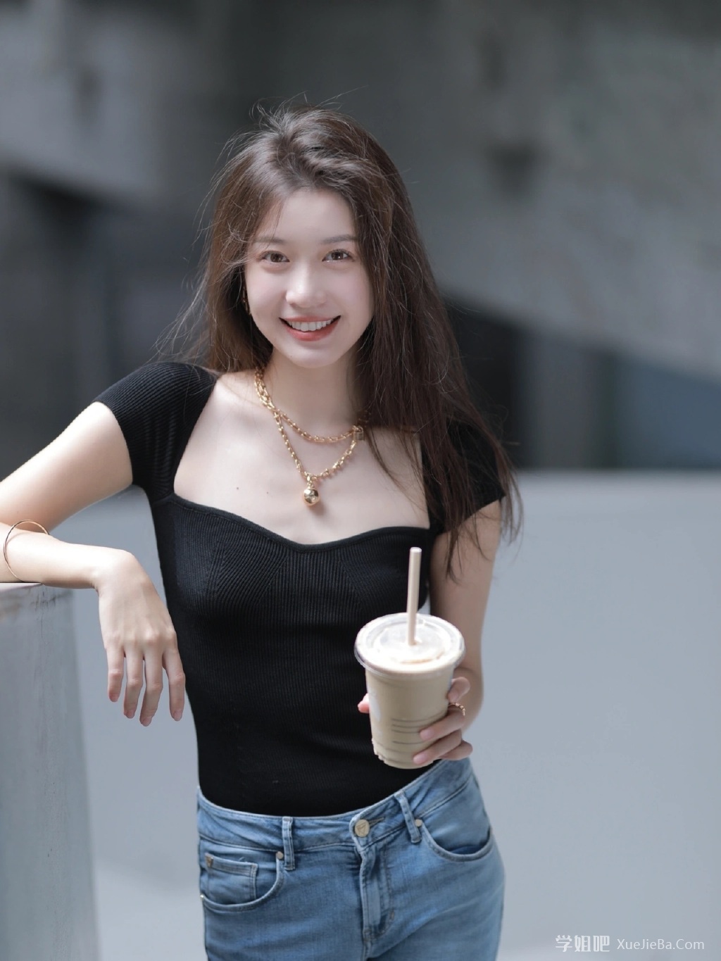 妹子图第28期 秋光明媚 附图包下载