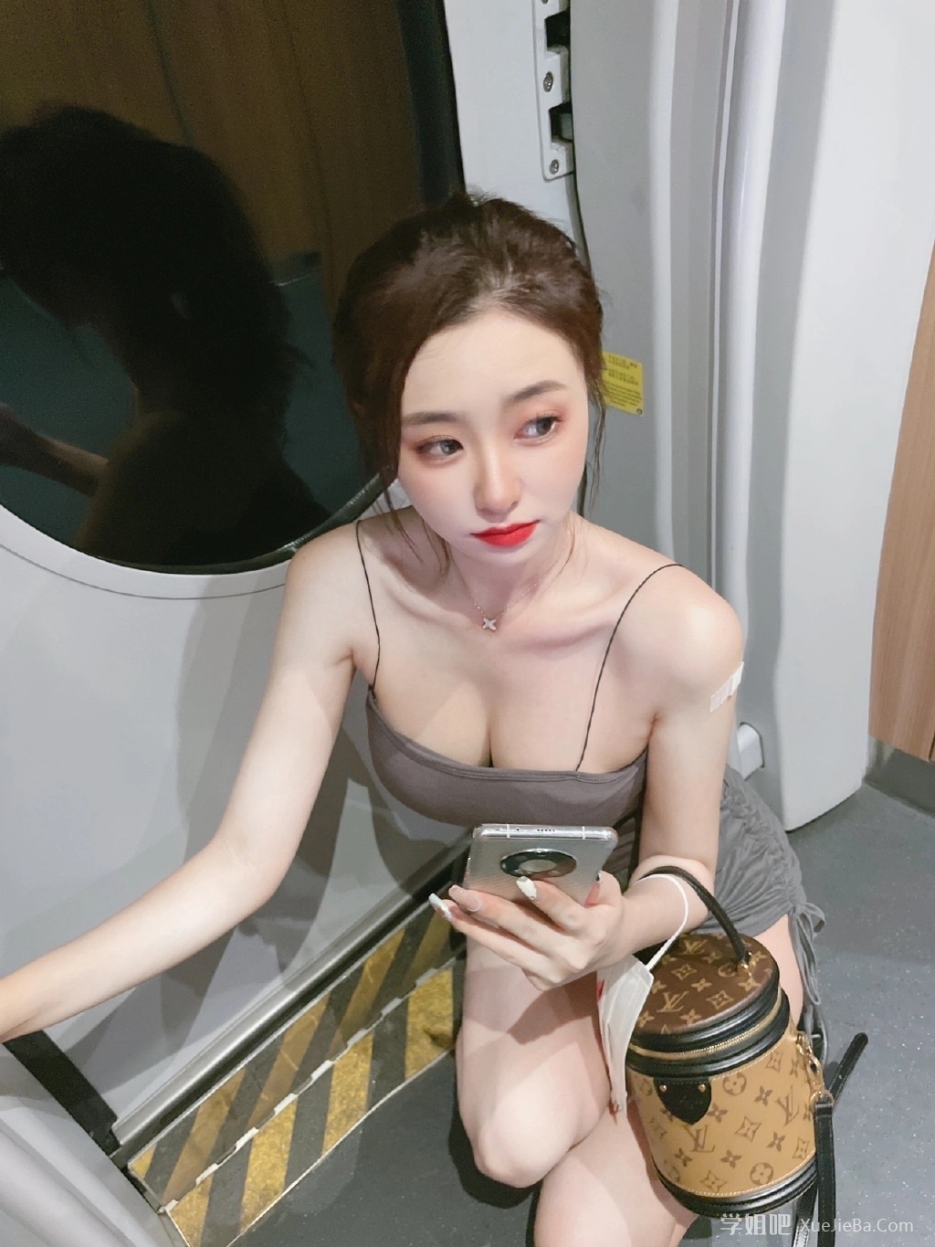 妹子图第29期 国庆节快乐 附图包下载