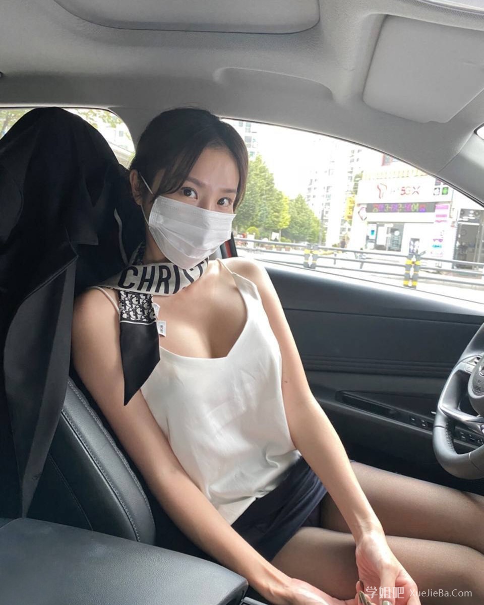 央视整活 CCTV-2财经频道《消费主张》为你科普丝袜知识