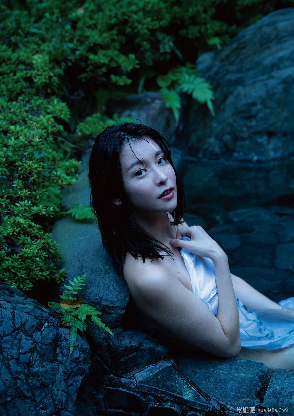 春暖花开 奈月セナ写真集《たまゆら》图包下载