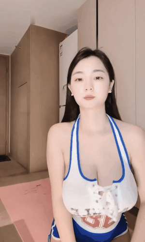抖音百万粉丝 巨乳网红小熊软糖与金主激情聊天视频流出 目前已清空账号