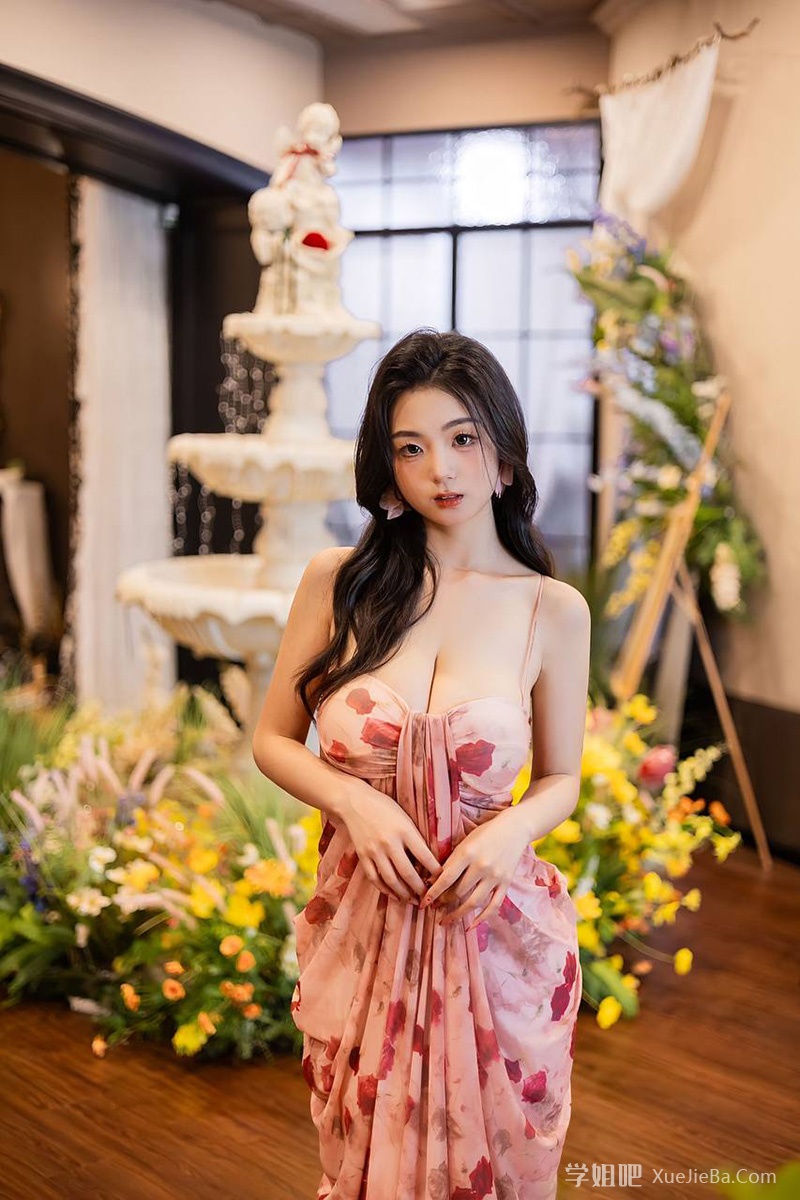 抖音百万粉丝 巨乳网红小熊软糖与金主激情聊天视频流出 目前已清空账号