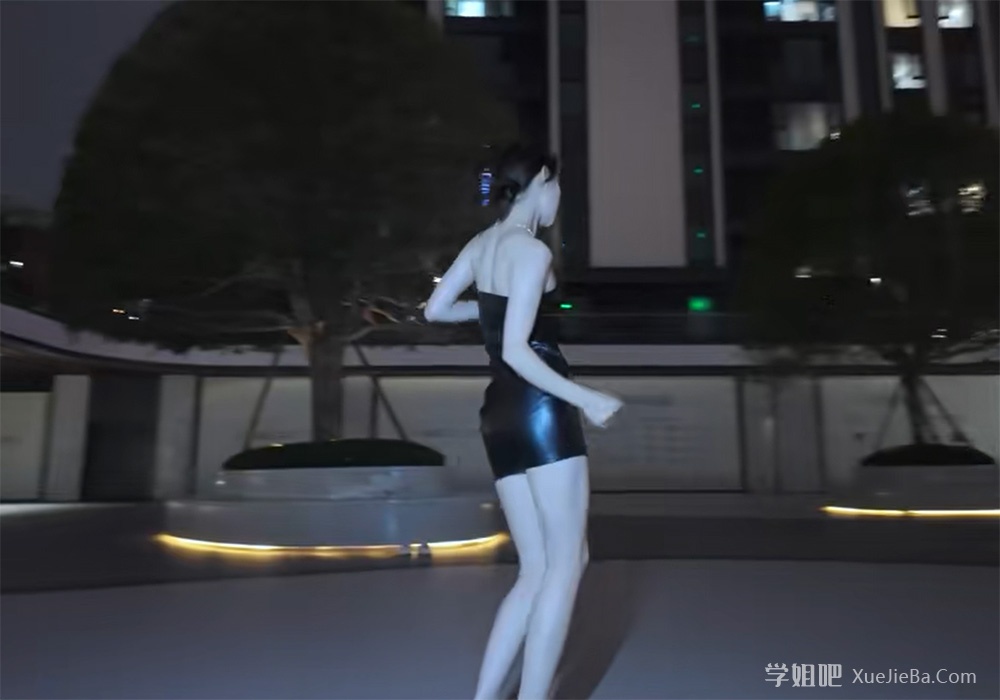 一言不合就尬舞 分享几个抖音抽象小短剧博主 小姐姐还怪好看