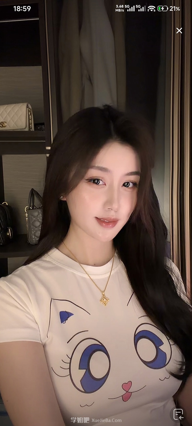 抖音知道我最近缺营养 一刷直播全是含奶量很高的小姐姐