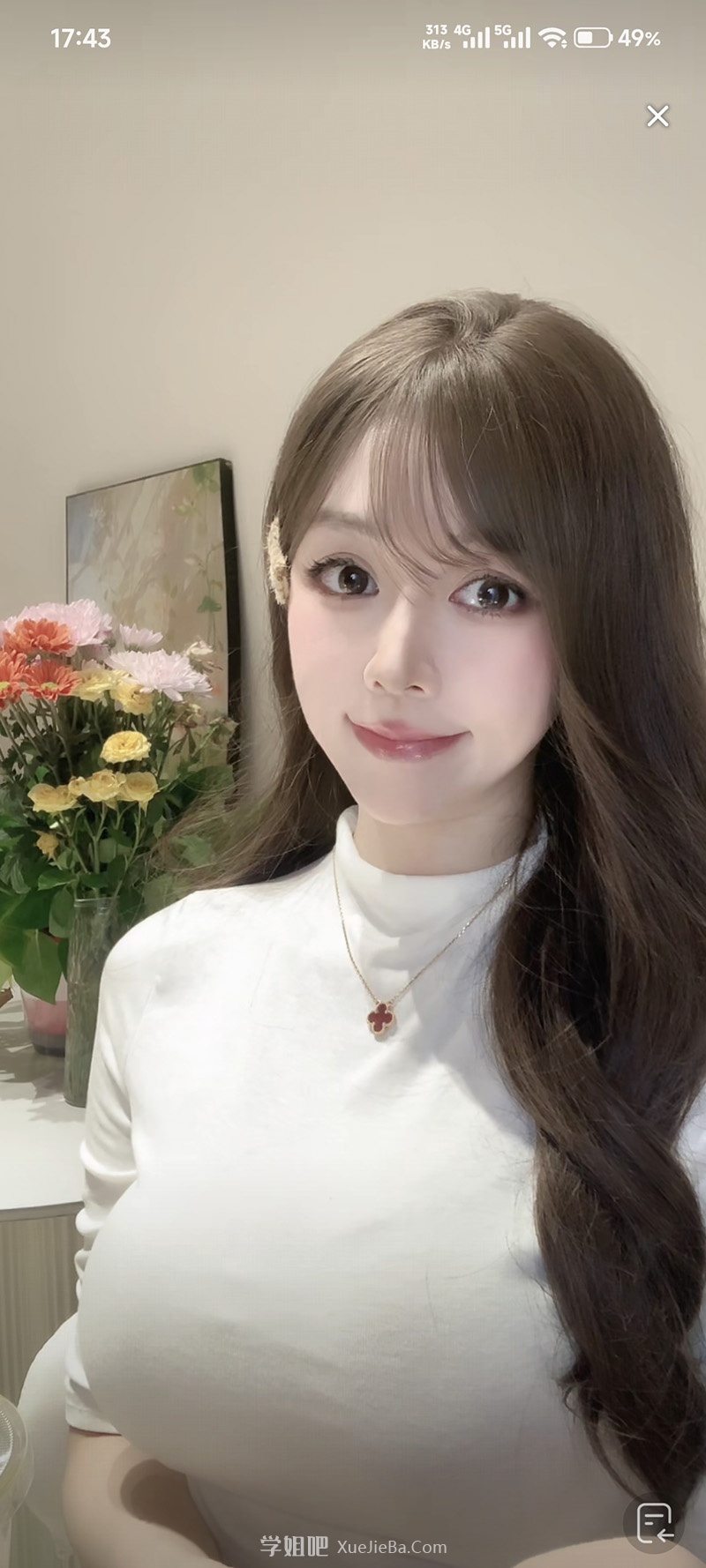抖音知道我最近缺营养 一刷直播全是含奶量很高的小姐姐